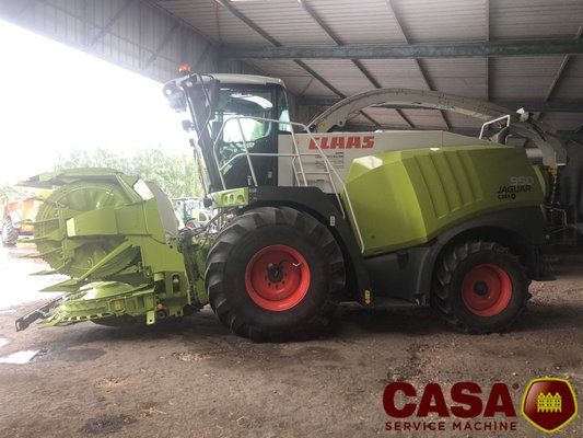 Ensileuse automotrice Claas Jaguar 950 orbis 600 
