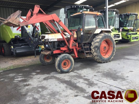 Tracteur agricole - 1594