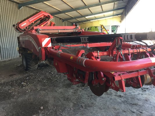 Arracheuse de pommes de terre Grimme GT 300