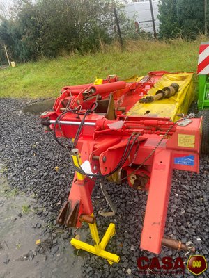 Faucheuse Pöttinger Novacat 302 conditionneur
