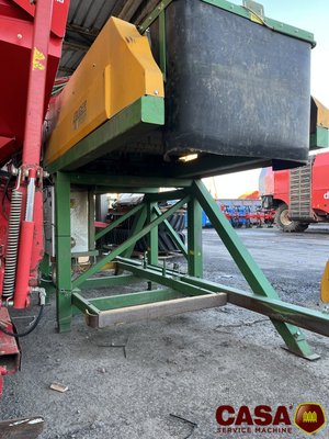 Triage et stockage des pommes de terre Auger RC 2000