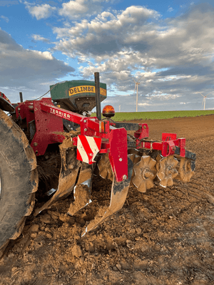 Décompacteur Terrier Décompacteur 4 métres 