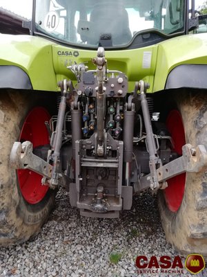 Tracteur agricole Claas Arion 650 cebis 