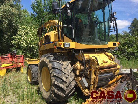 Ensileuse automotrice New Holland FX 58 