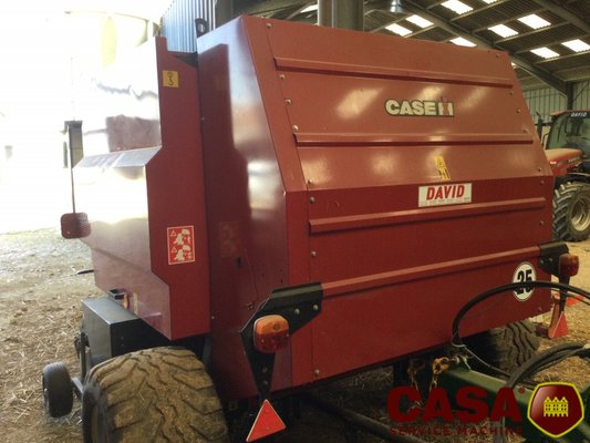Presse à balles rondes Case IH RB 344