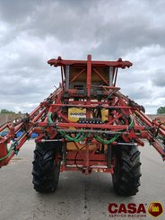 Pulvérisateur traîné Beyne PLK 27