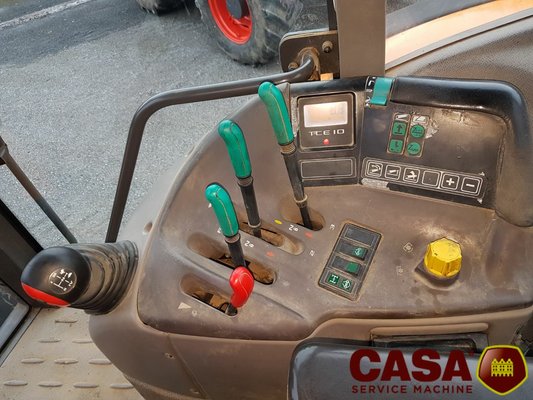 Tracteur agricole Renault Ares 710 RZ 
