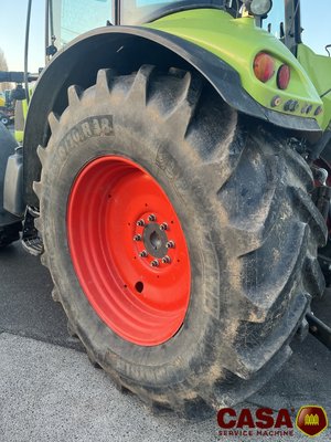 Tracteur agricole Claas 640 CIS 