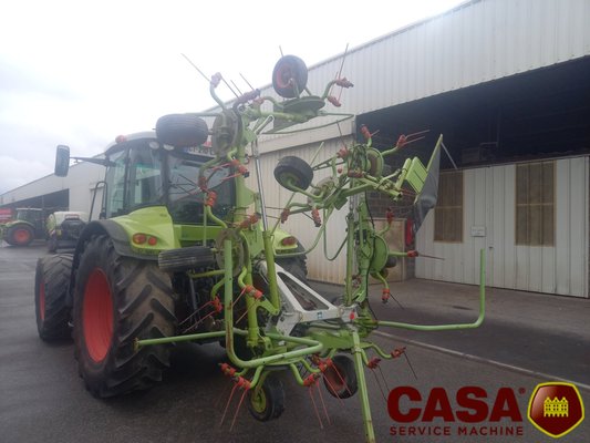 Faneur Claas volto 77