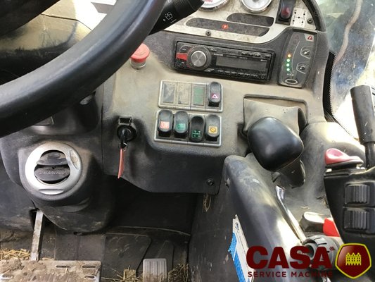 Chariot télescopique agricole Manitou 735 lsu 