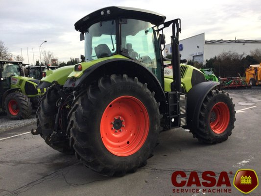 Tracteur agricole Claas Axion 800 CIS 
