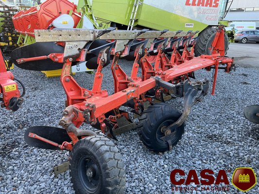 Charrue Kuhn vari master 121