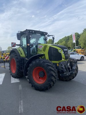 Tracteur agricole Claas Axion 800 CIS 