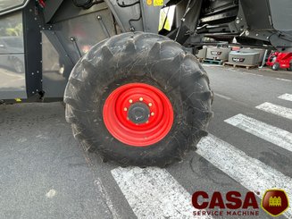 Moissonneuse batteuse Claas lexion 6700