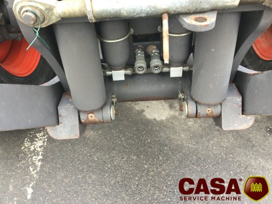 Tracteur agricole Claas Axion 840 cebis 