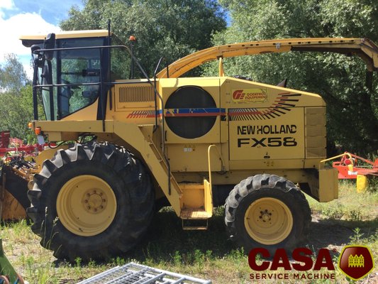 Ensileuse automotrice New Holland FX 58 