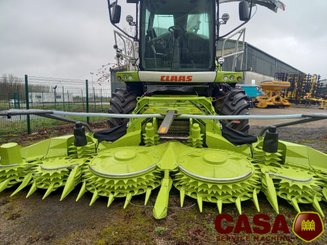 Ensileuse automotrice Claas Jaguar 870 