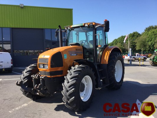 Tracteur agricole - Ares 715 rz 