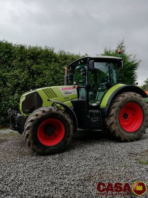 Tracteur agricole Claas Arion 650 cebis 