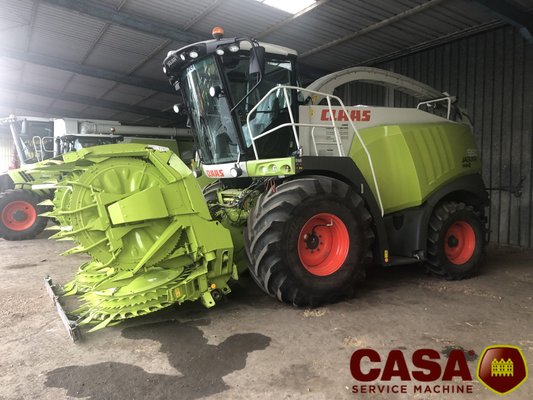Ensileuse automotrice Claas Jaguar 950 orbis 600 