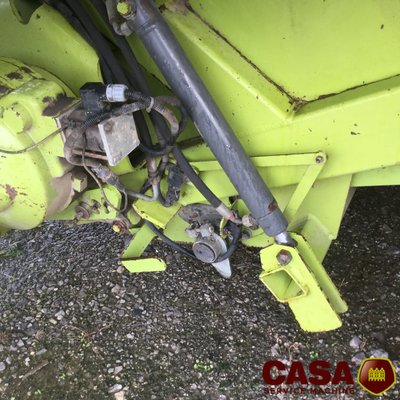 Presse haute densité Claas QUADRANT 2200 FC 