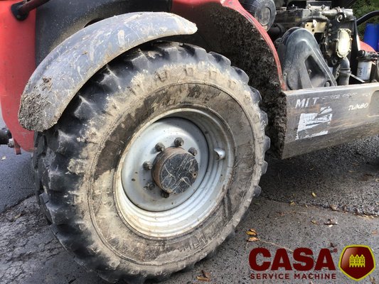 Chariot télescopique agricole Manitou 735 lsu 