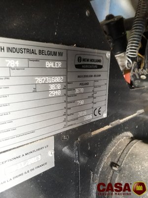 Presse à balles rondes New Holland ROLL BET 180