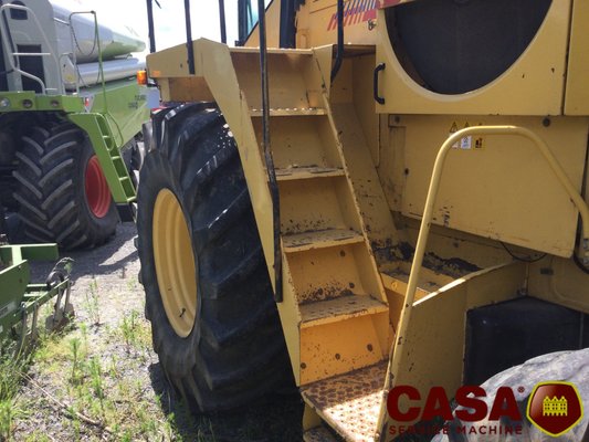 Ensileuse automotrice New Holland FX 58 
