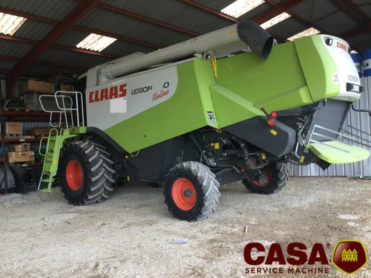 Moissonneuse batteuse - Lexion 550 montana