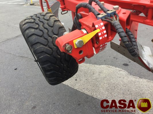 Charrue Pöttinger servo 35 S plus 