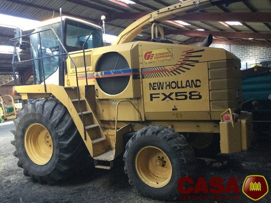 Ensileuse automotrice New Holland FX 58 