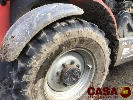 Chariot télescopique agricole Manitou 735 lsu 