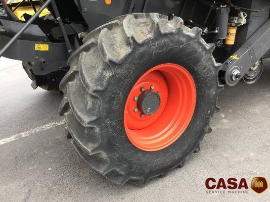 Moissonneuse batteuse Claas Lexion 760