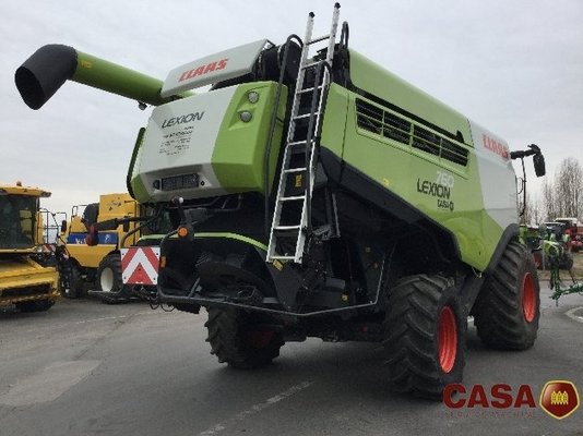 Moissonneuse batteuse Claas Lexion 760