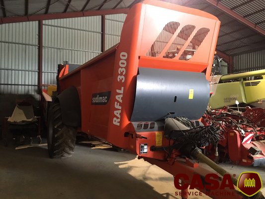Épandeur à fumier Sodimac Rafal 3300 pesée et hotte