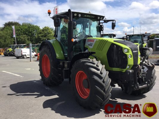 Tracteur agricole Claas Arion 640 cmatic 