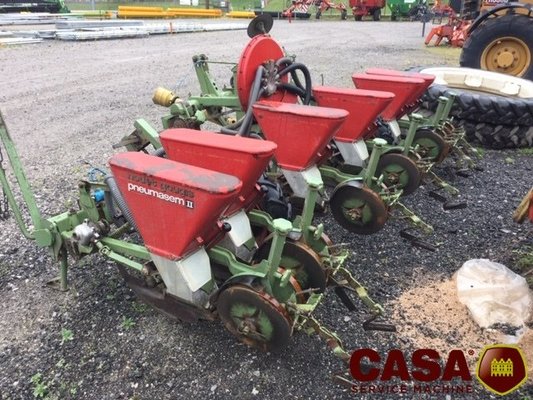 Semoir monograine Nodet 6 rgs 